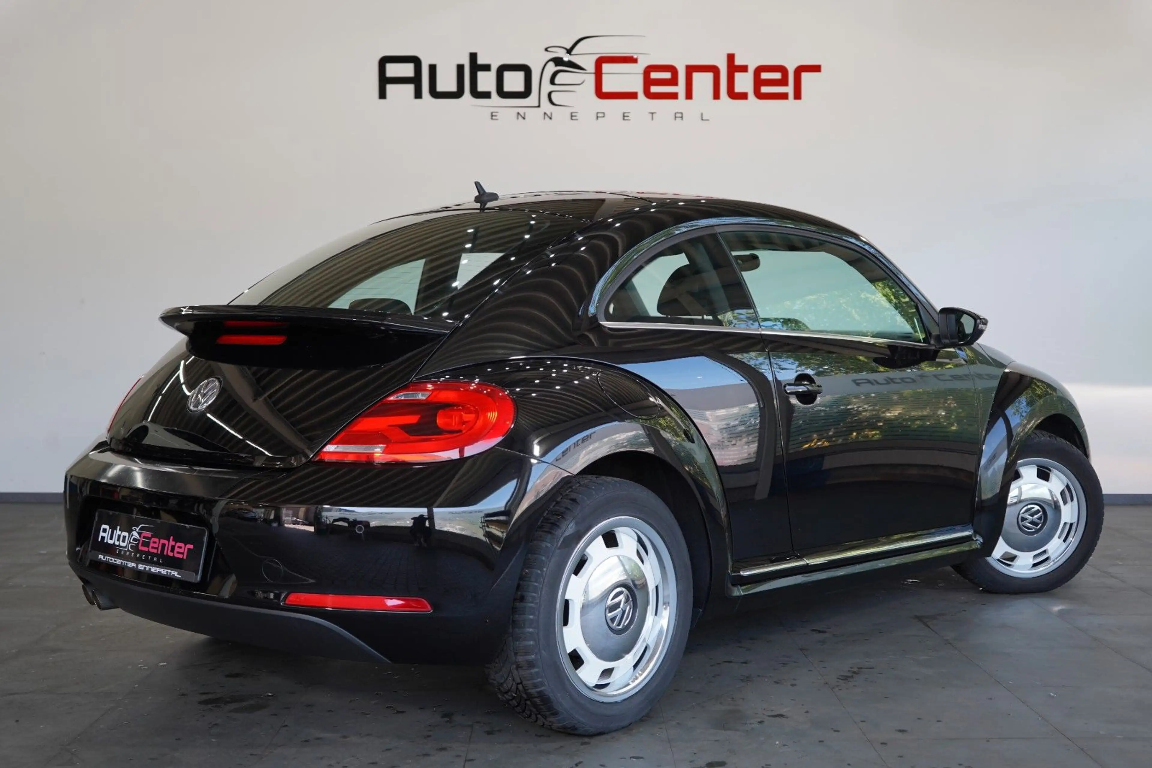 Volkswagen Beetle Lim. Design*PDC*FenderSound*KomfortPaket* — photo 4