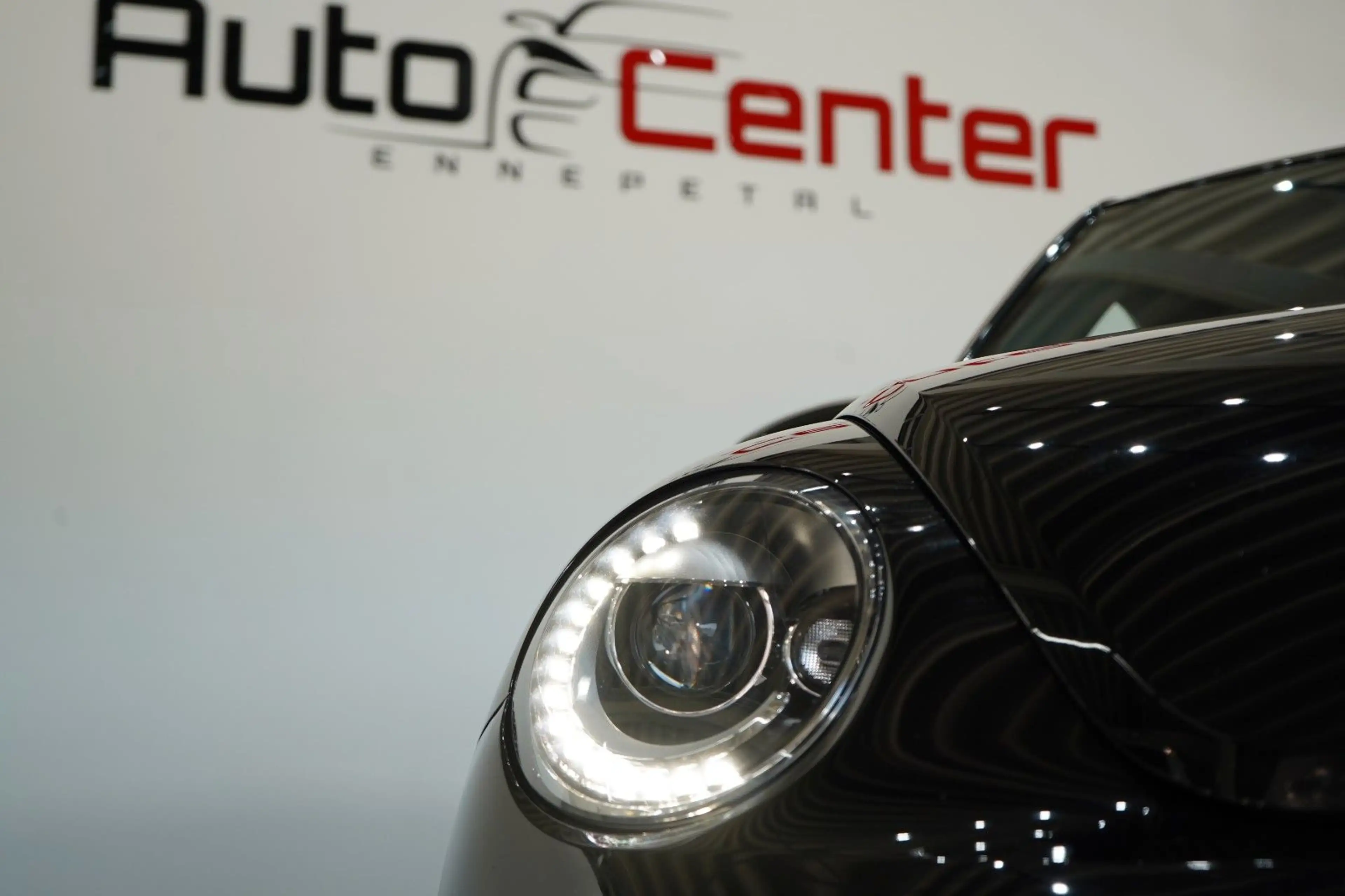 Volkswagen Beetle Lim. Design*PDC*FenderSound*KomfortPaket* — photo 7
