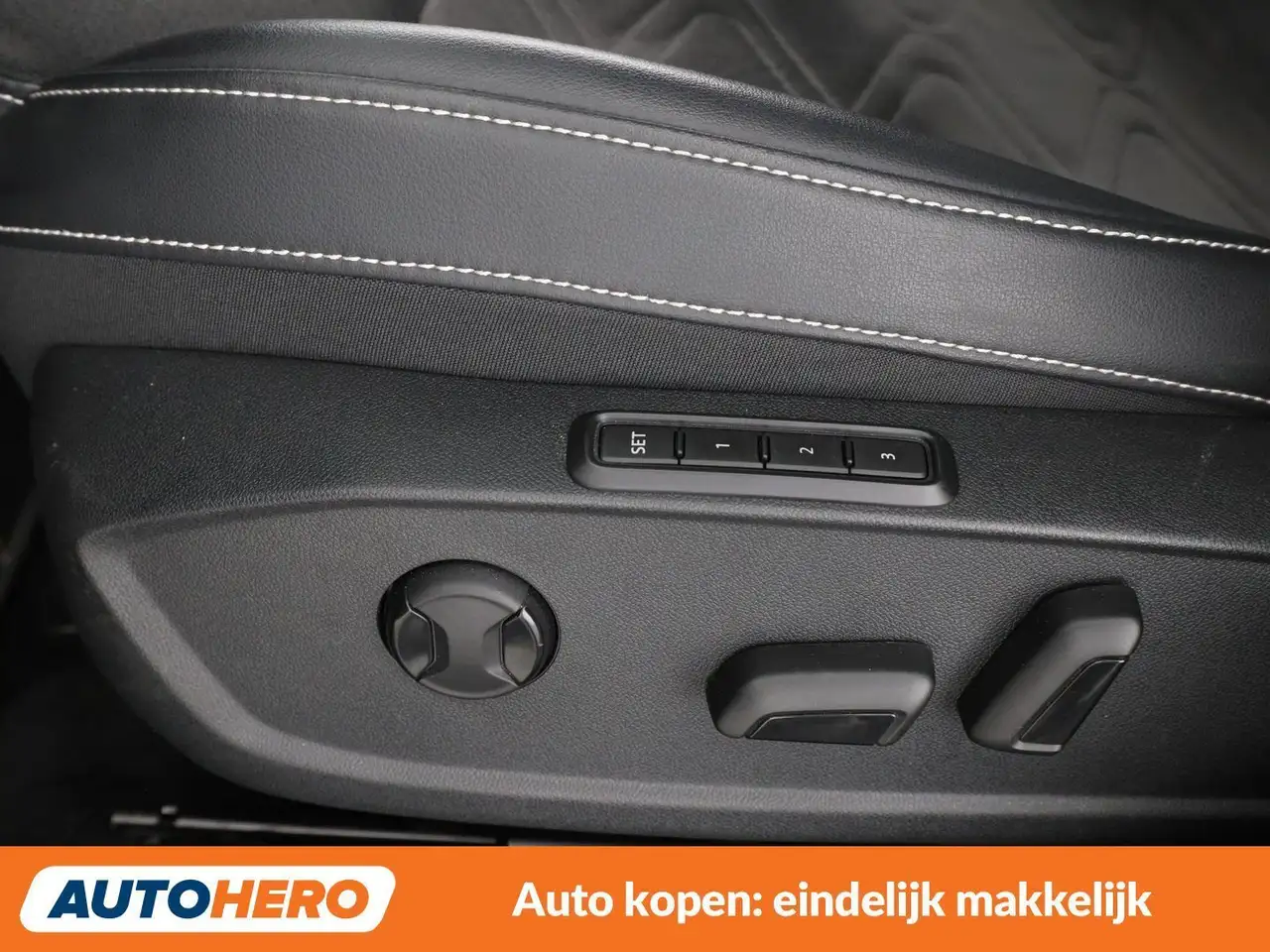 SEAT Leon e-Hybrid 1.4 TSI e-HYBRID Xcellence 37