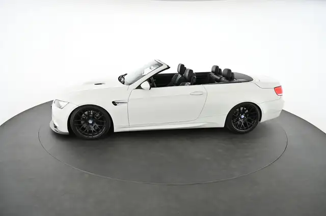 BMW M3 view 5