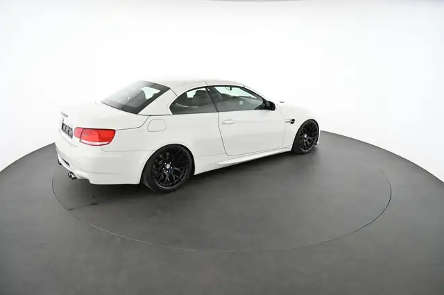 BMW M3 view 16
