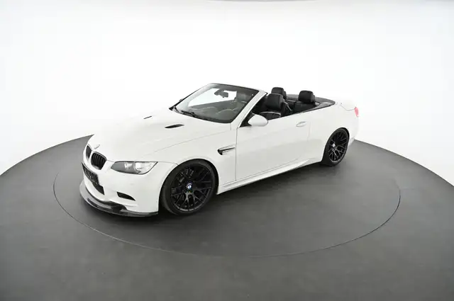 BMW M3 view 3