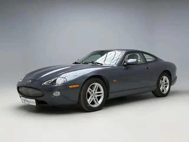 Jaguar XK XK8 Coupé 4.2 Aut.