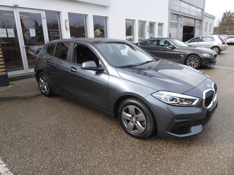 BMW 116 d *LED*NAVI*AHK*SHZ* — photo 6