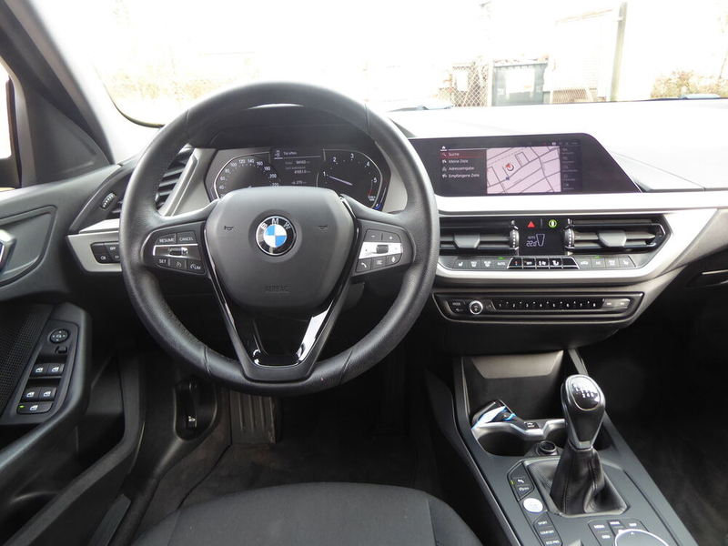 BMW 116 d *LED*NAVI*AHK*SHZ* — photo 7