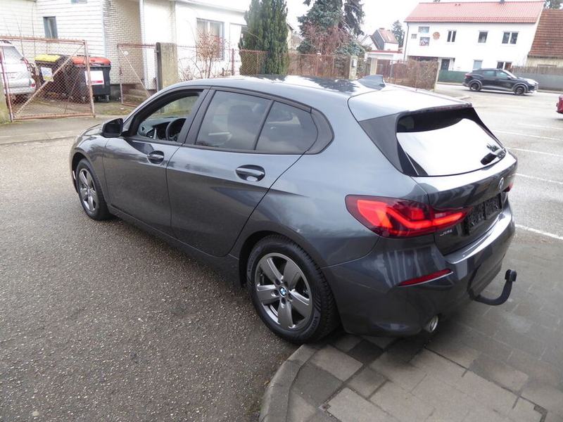 BMW 116 d *LED*NAVI*AHK*SHZ* — photo 3