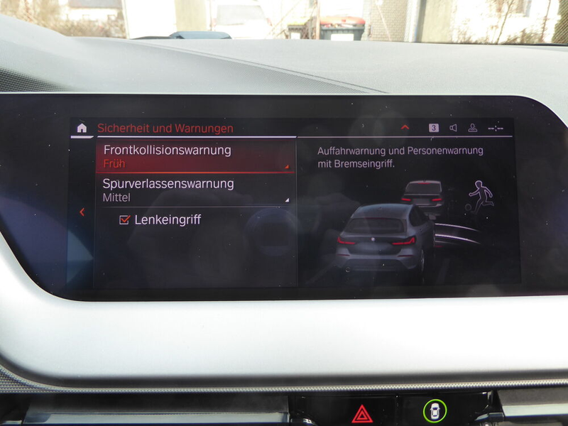 BMW 116 d *LED*NAVI*AHK*SHZ* — photo 12