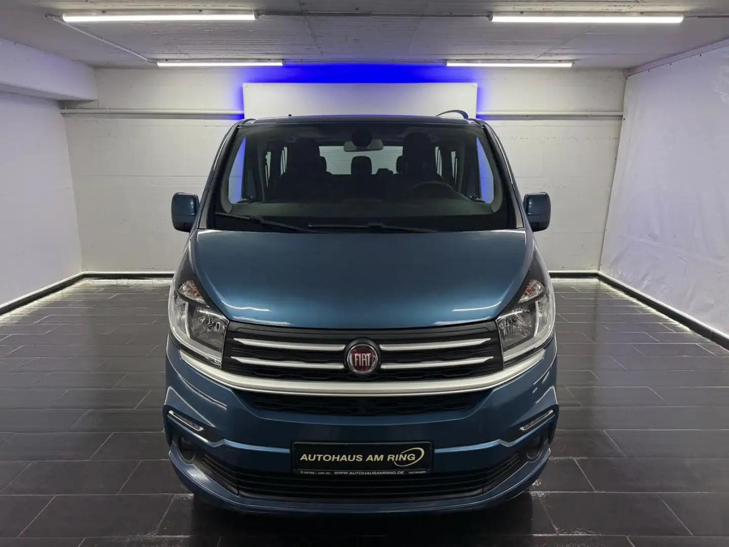 Fiat Talento Kombi Family 8-SITZ AHK CAM NAVI ALU PDC Blau - 1