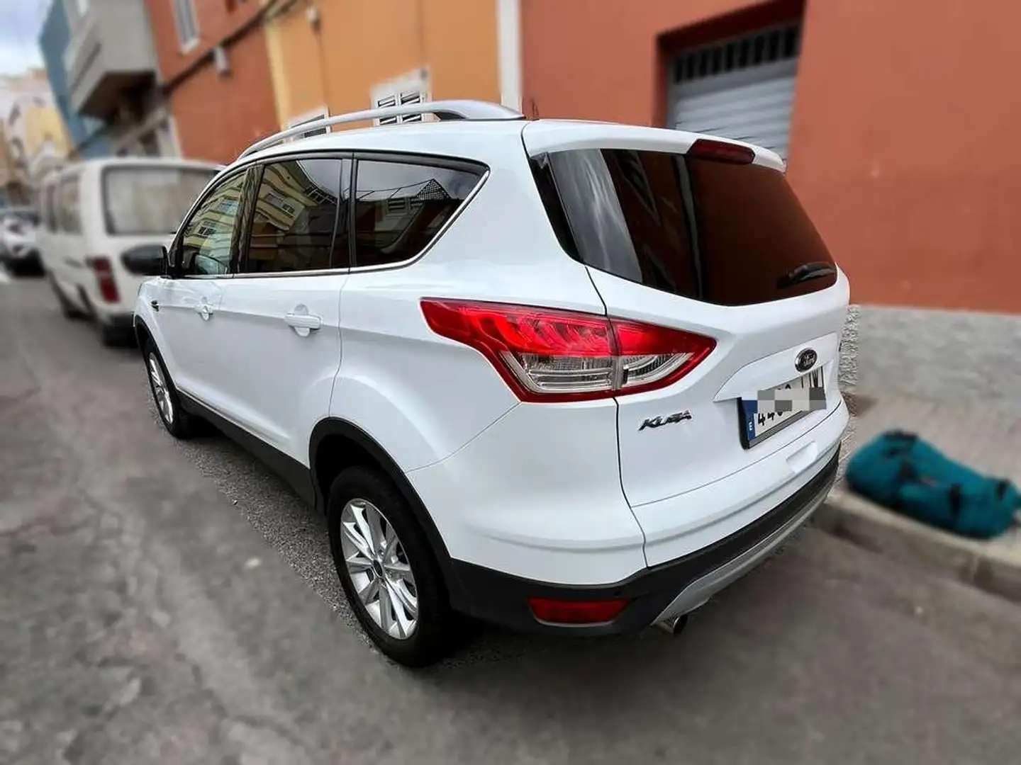 Ford Kuga 1.5 EcoB. Auto S&S Trend 4x2 150 Blanco - 2