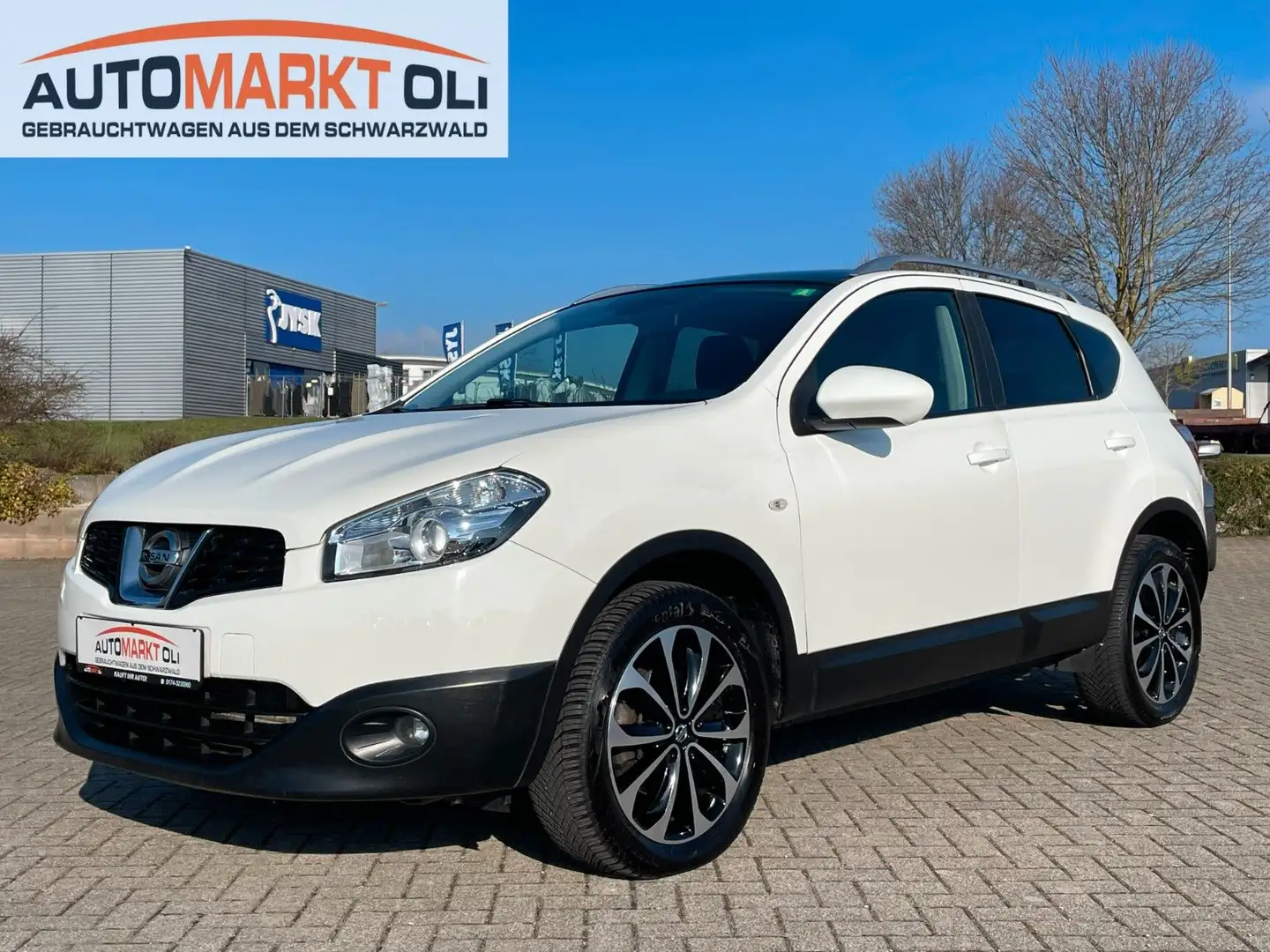 Nissan Qashqai iWay*Navi*Klima*AHK*Standheiz.*Panorama Weiß - 1