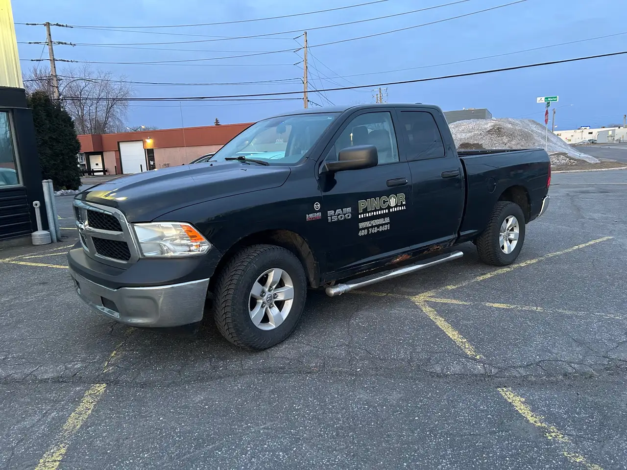 RAM 1500 снимка RAM 1500