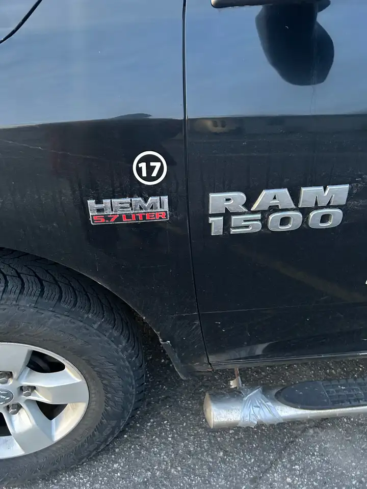 RAM 1500 снимка RAM 1500