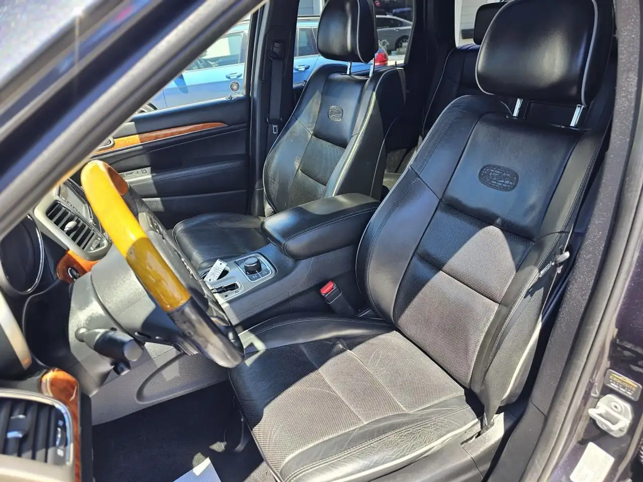 Jeep Grand Cherokee photo Jeep Grand Cherokee