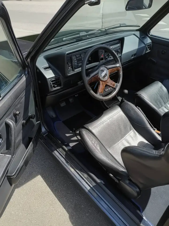 Volkswagen Golf Cabriolet 1,8 Motor K-Jetronic 95PS Sportsitze, Alufelgen, foto 12