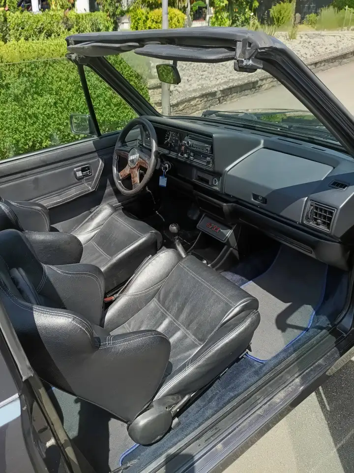 Volkswagen Golf Cabriolet 1,8 Motor K-Jetronic 95PS Sportsitze, Alufelgen, foto 9