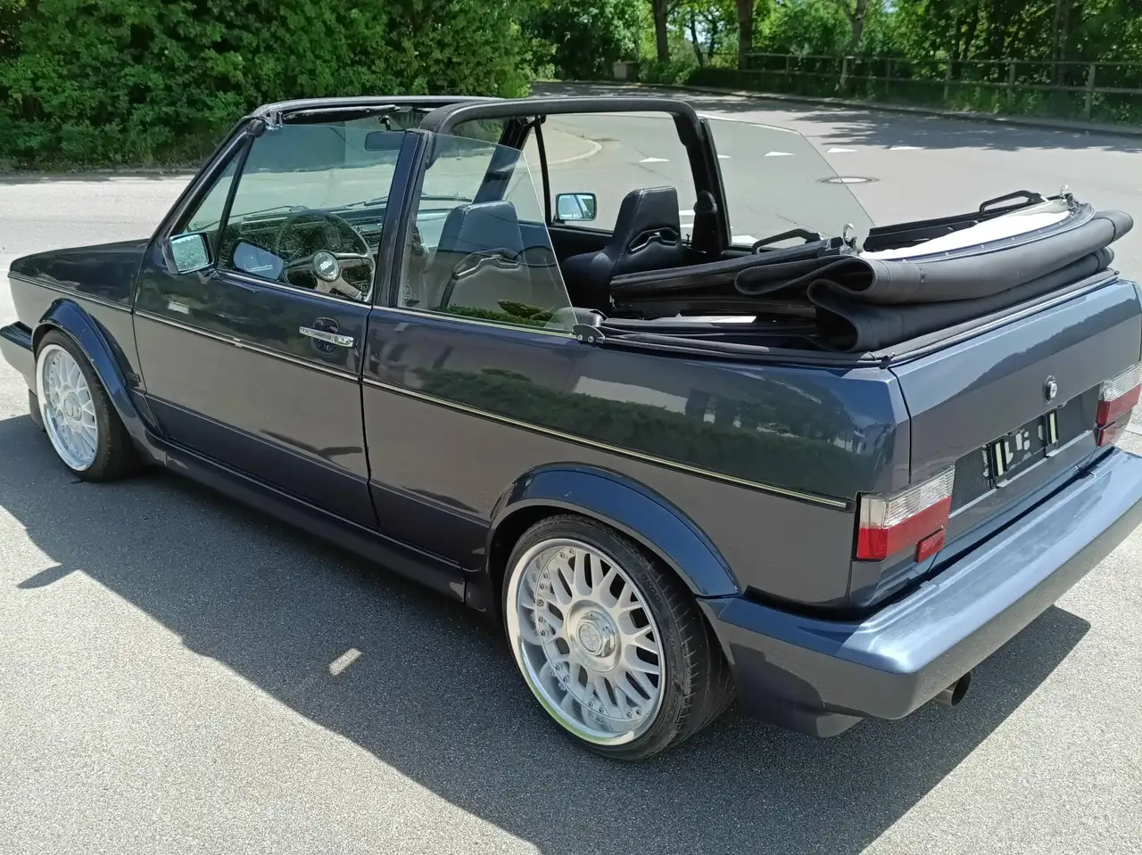 Volkswagen Golf Cabriolet 1,8 Motor K-Jetronic 95PS Sportsitze, Alufelgen, foto 1