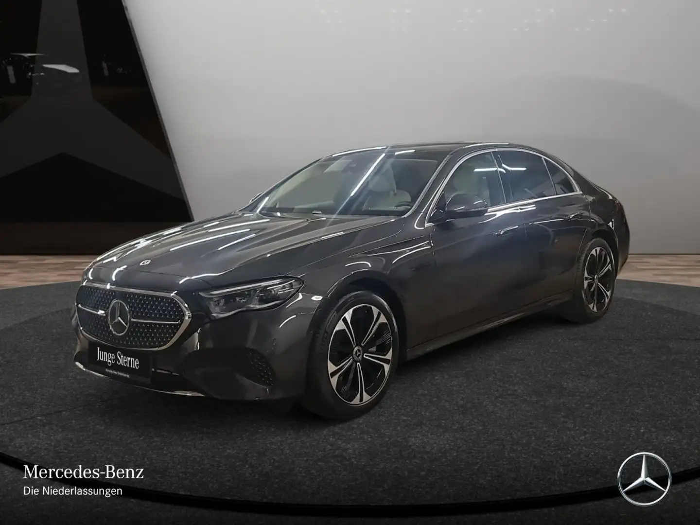 Mercedes-Benz E 300 e Hybrid Avantgarde Fahrass 360° Pano Distr. Grau - 2