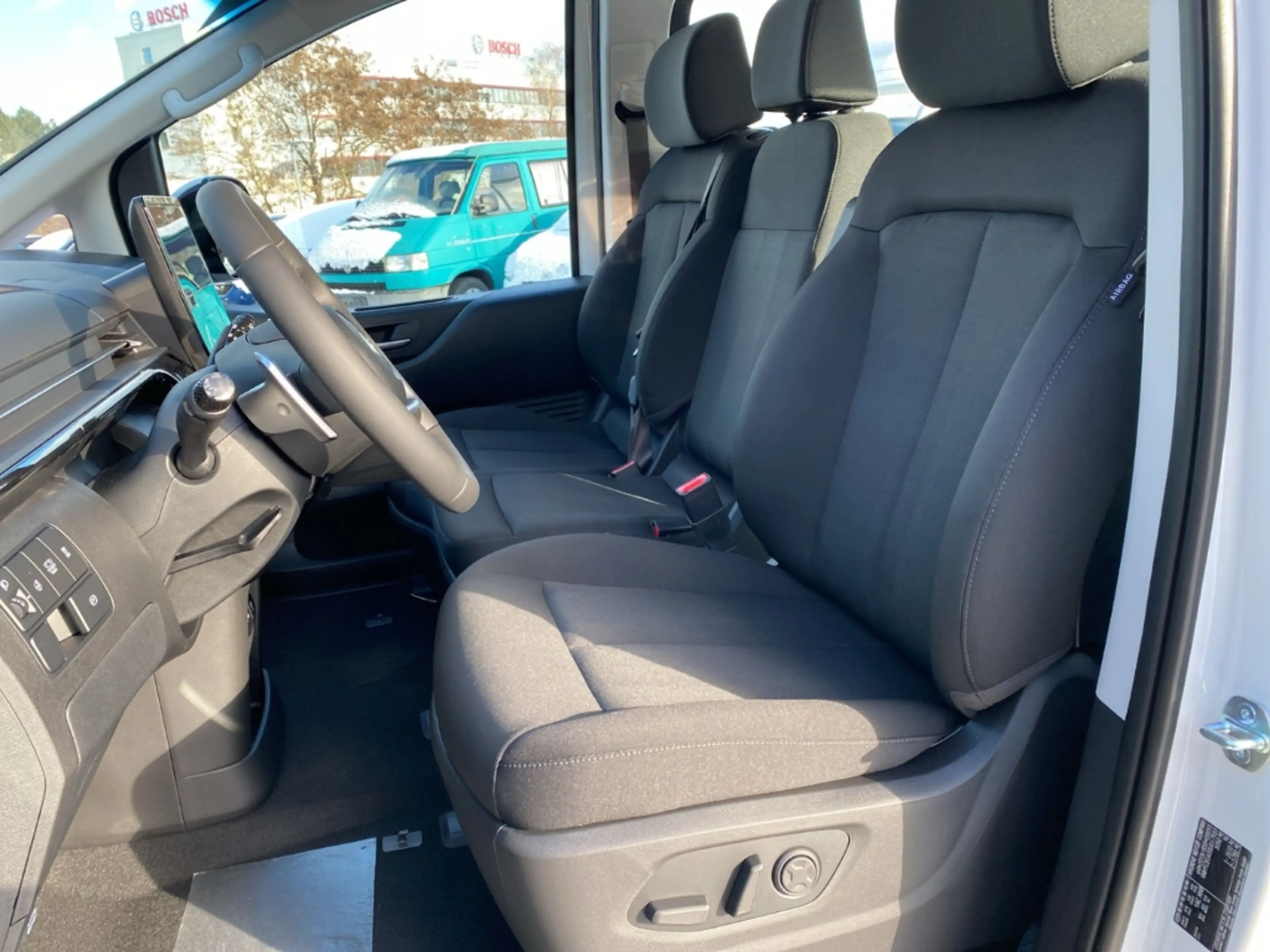 Hyundai STARIA Trend Hybrid 2WD HEV 9-Sitzer Navi LED ACC — photo 8