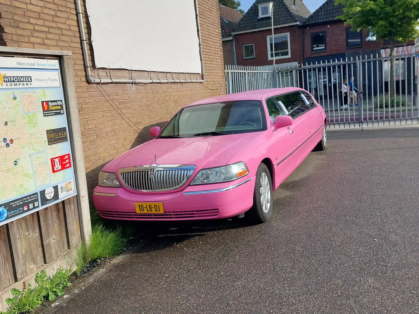 Lincoln Town Car Roze Wit - 2