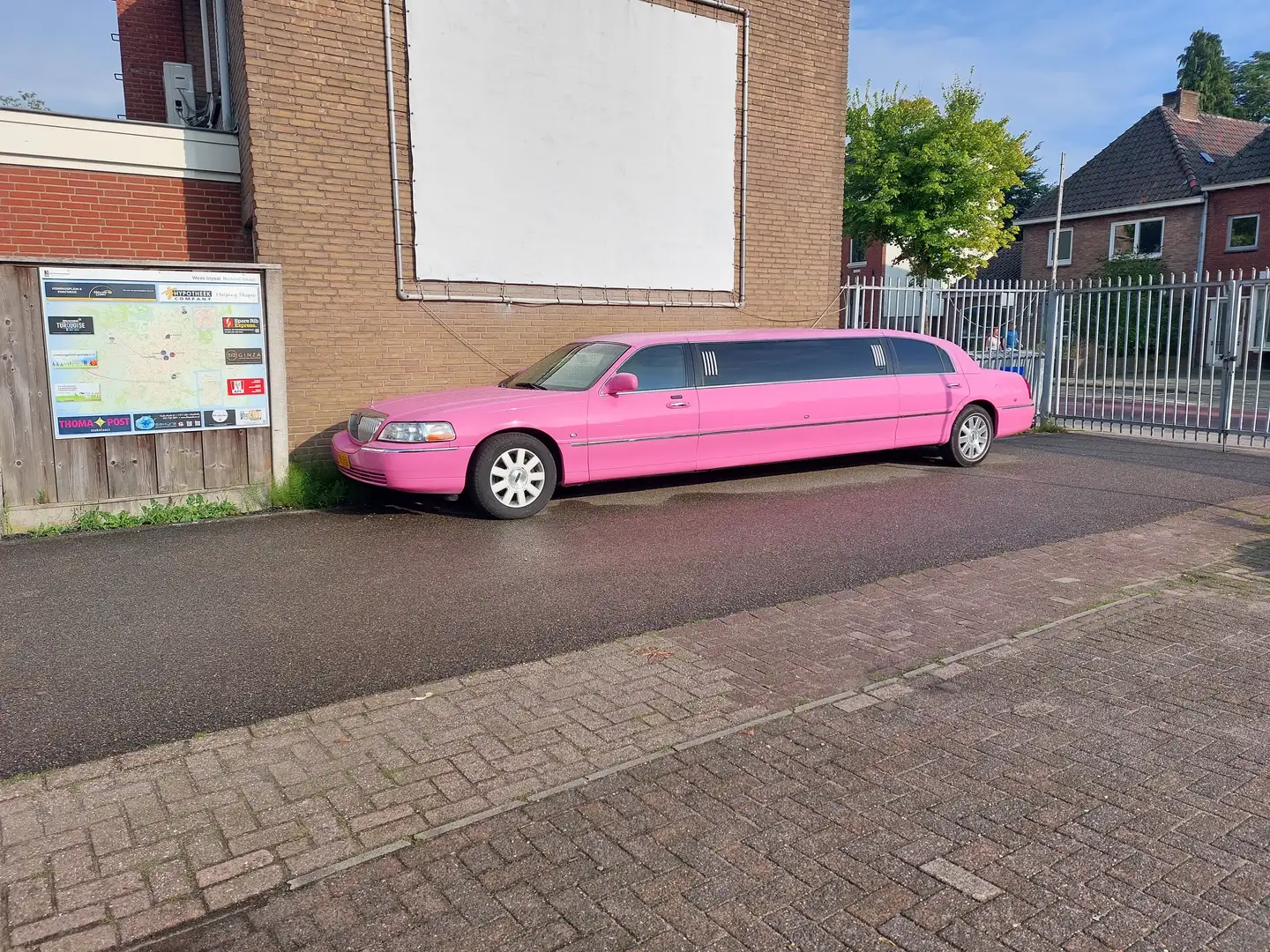 Lincoln Town Car Roze Biały - 1