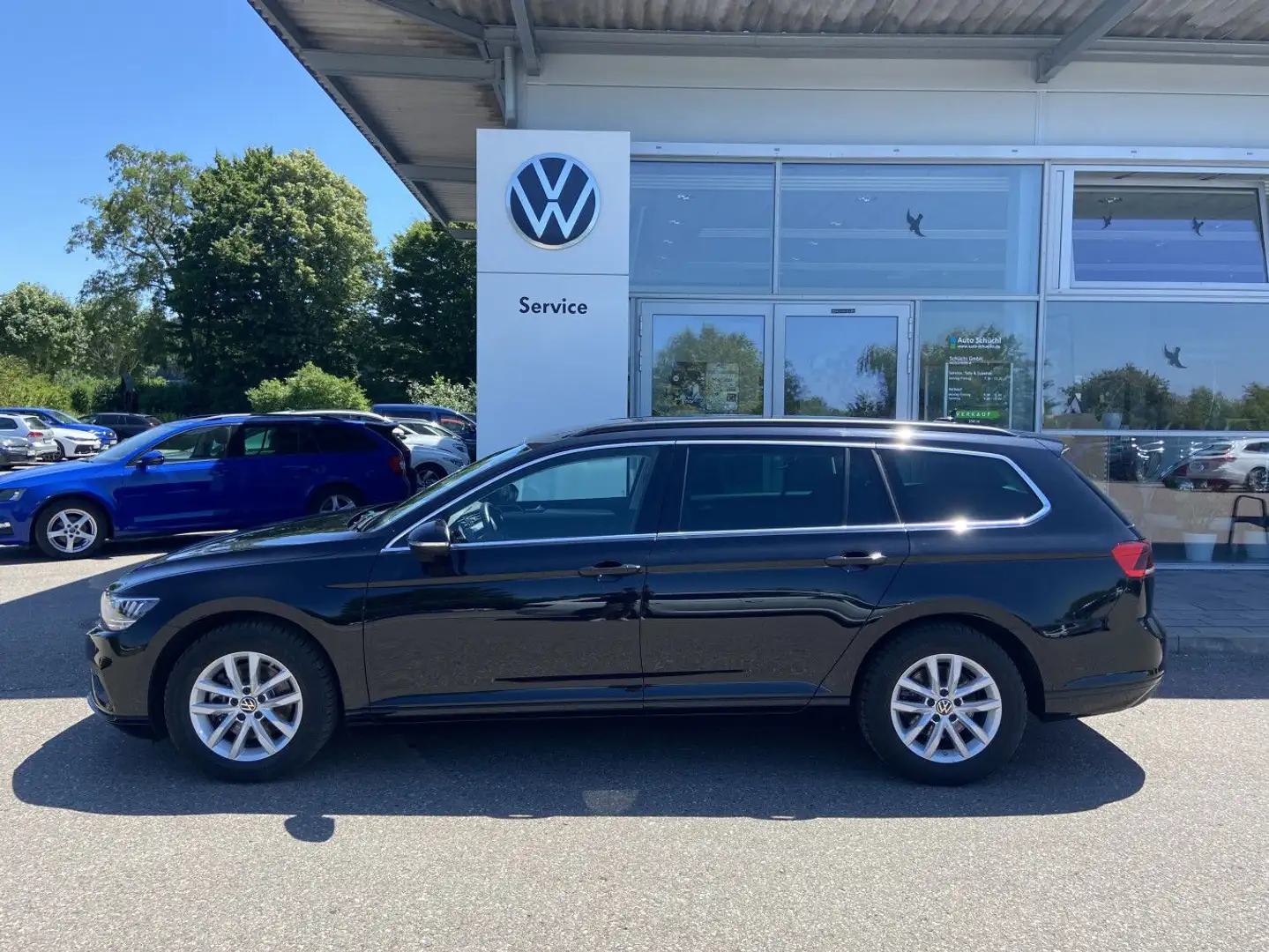 Volkswagen Passat Variant 1.5 TSI DSG BUSINESS NAVI+LED+AHK Zwart - 2