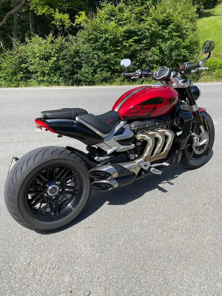 Triumph Rocket 3 R