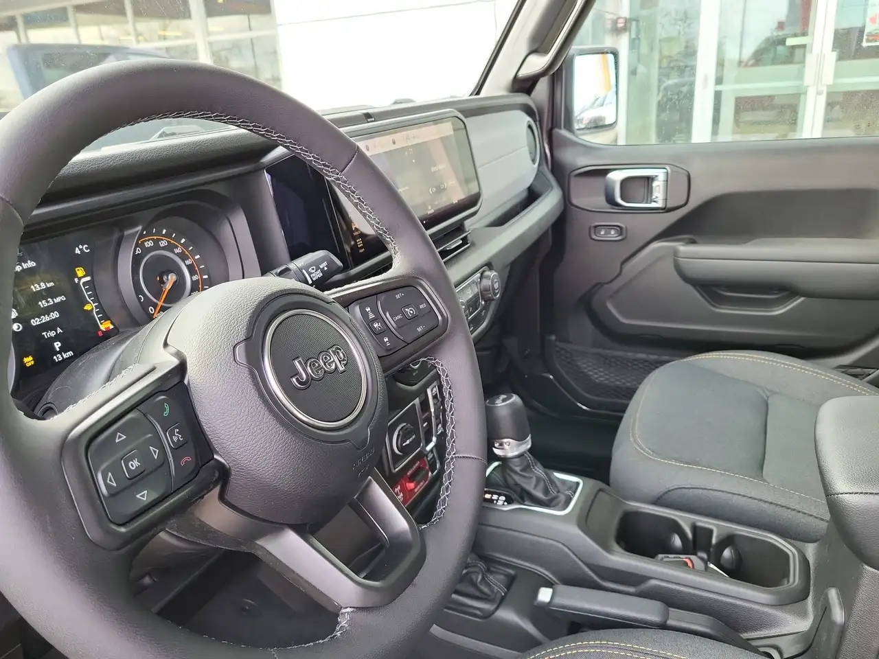 Jeep Wrangler снимка Jeep Wrangler