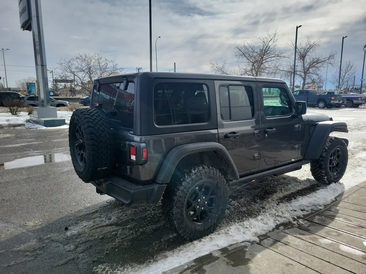 Jeep Wrangler снимка Jeep Wrangler