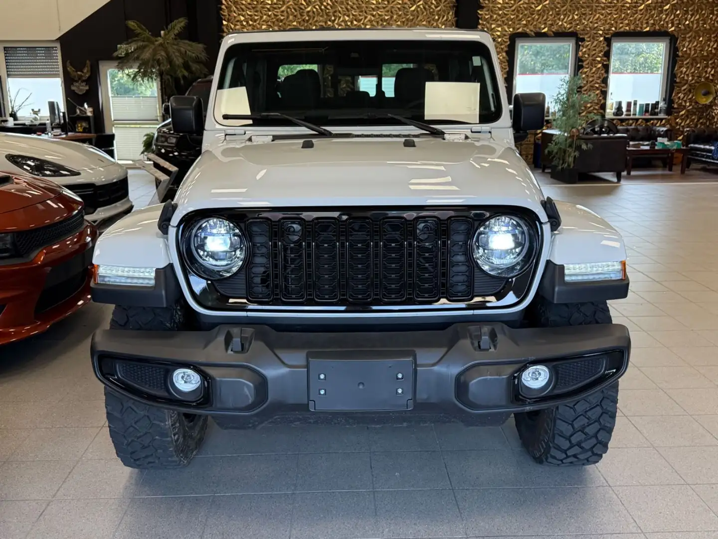 Jeep Gladiator 3.6 MY24/Willys/ACC/12,3" infotaiment Weiß - 2