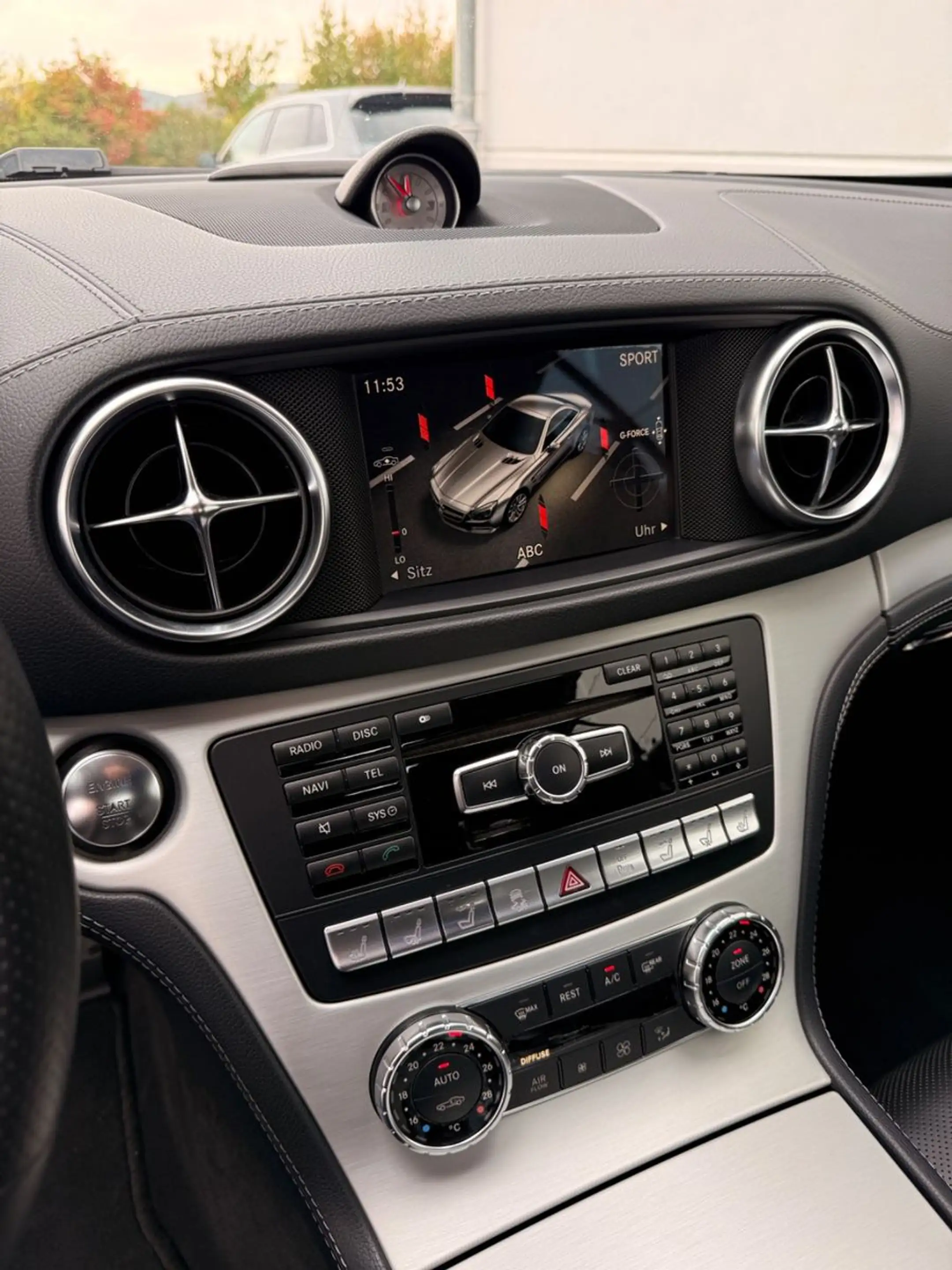 Mercedes-Benz SL 500 /AMG-Line/B&O/Magic-Sky/Ambiente/Deutsch/ — photo 27