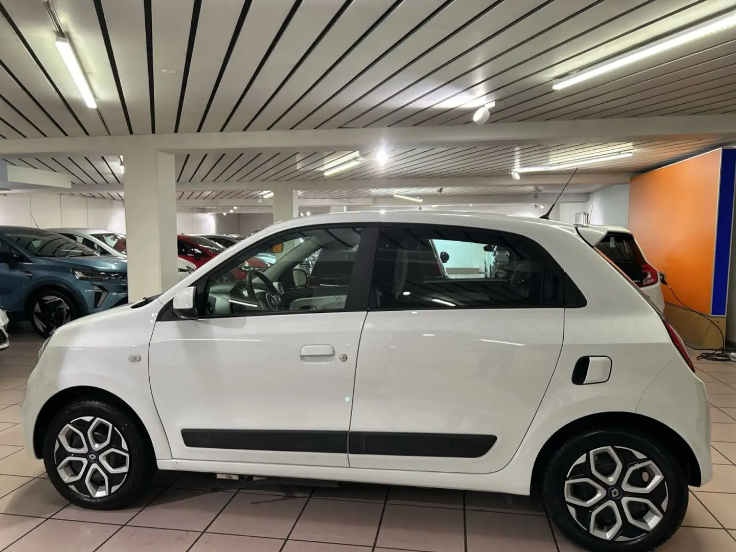 Renault Twingo Zen Electric Klima Fenster el. Weiß - 2