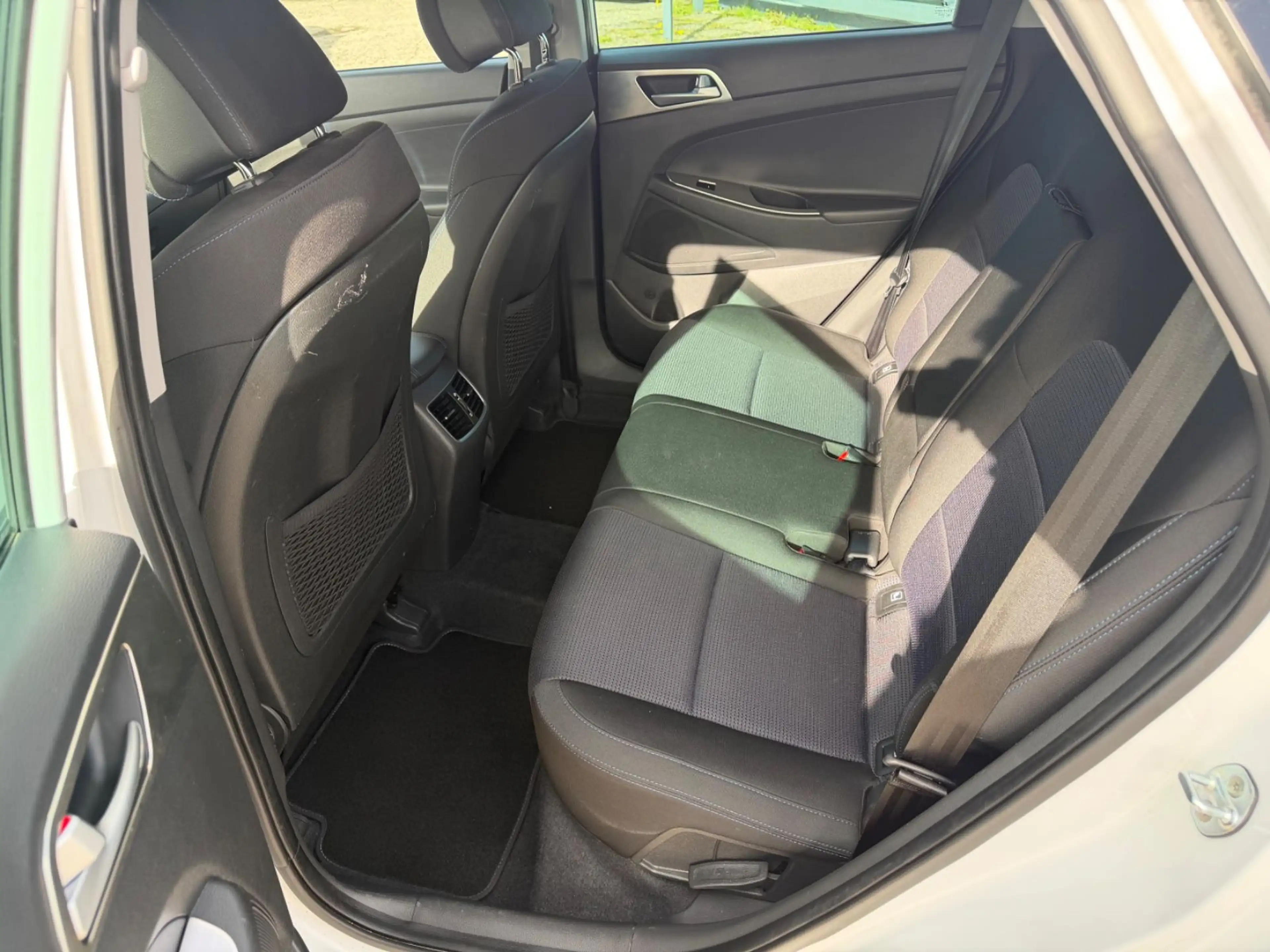 Hyundai TUCSON blue Passion 2WD — photo 11