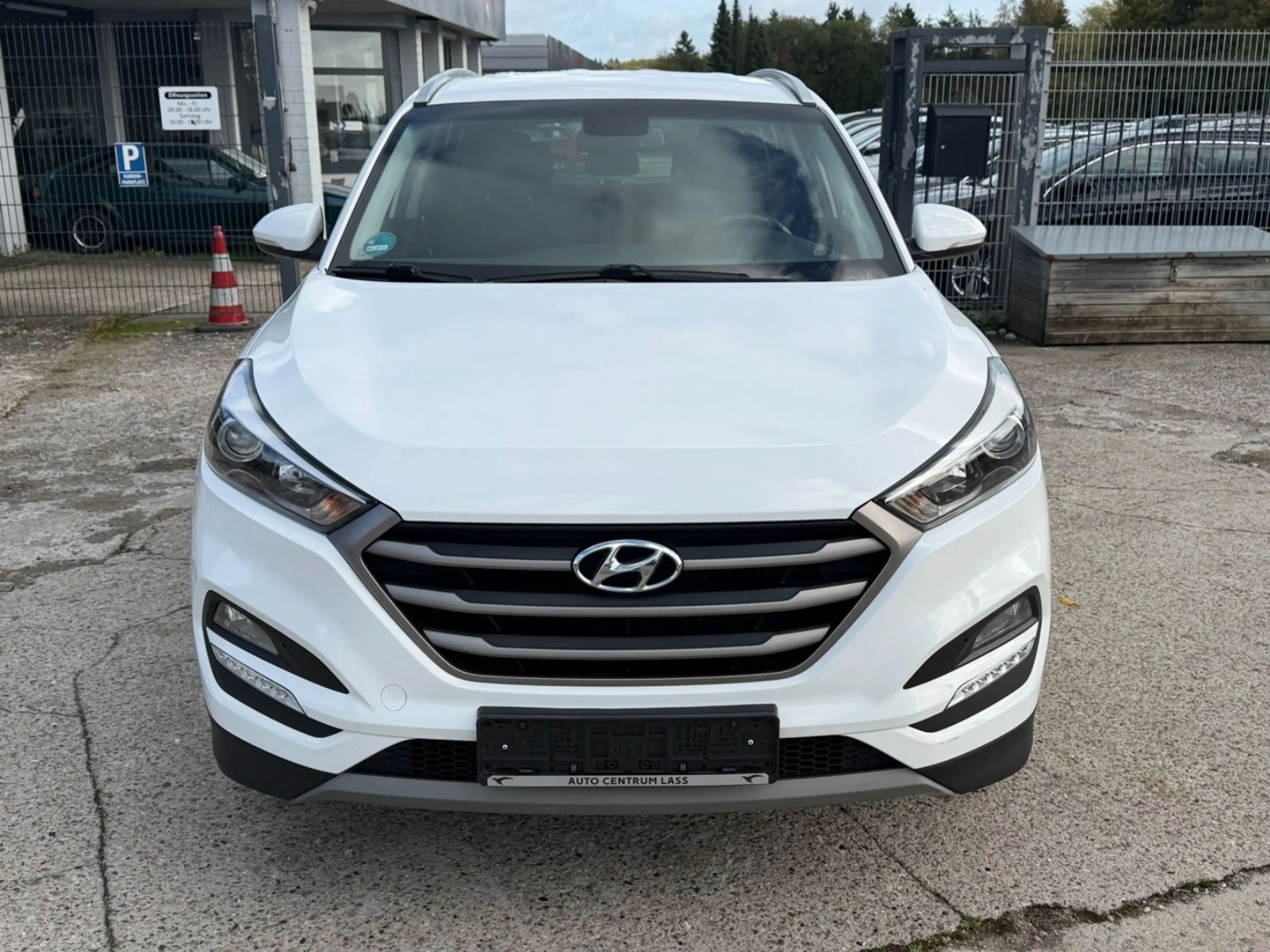 Hyundai TUCSON blue Passion 2WD — photo 2