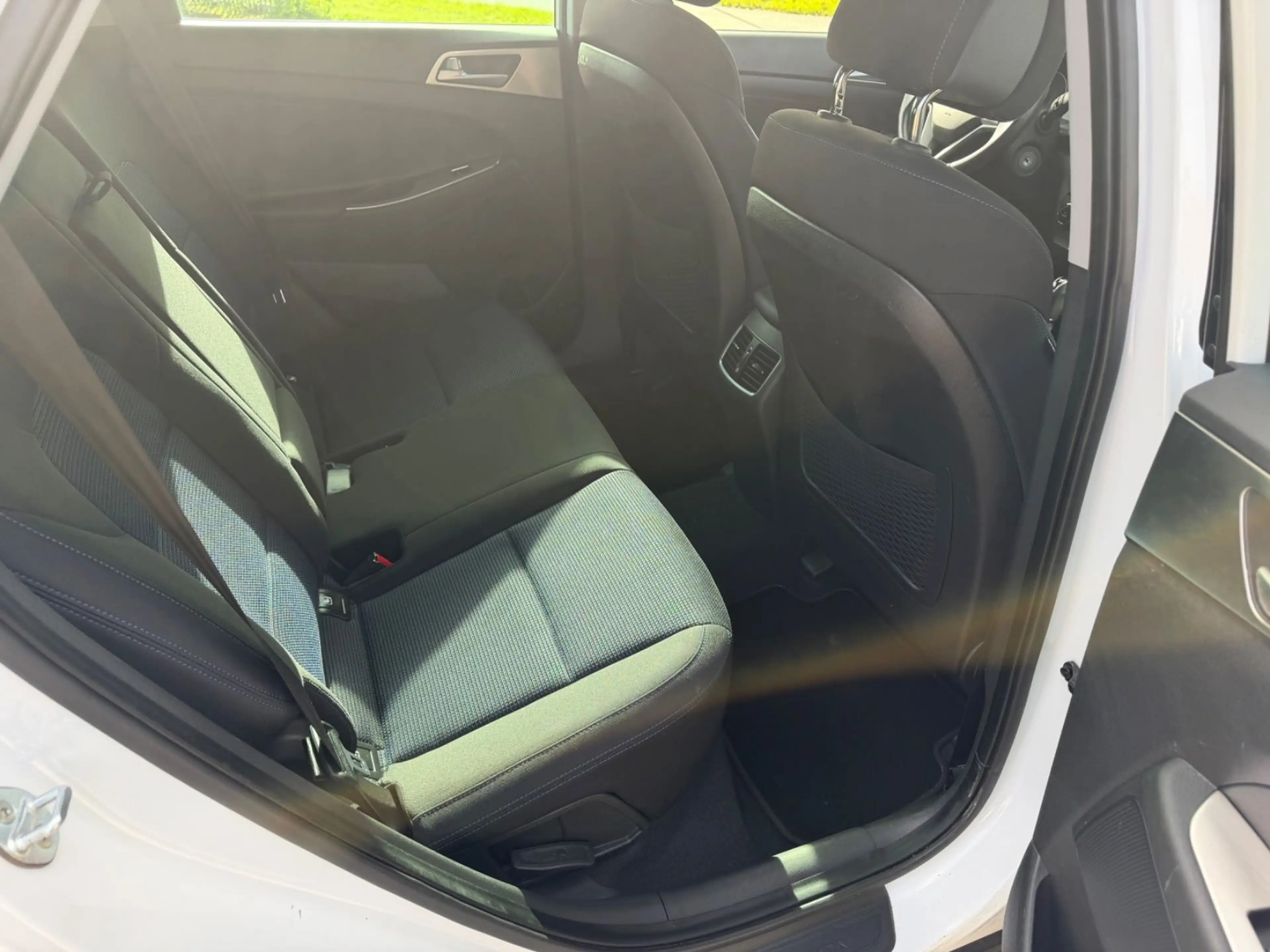 Hyundai TUCSON blue Passion 2WD — photo 14