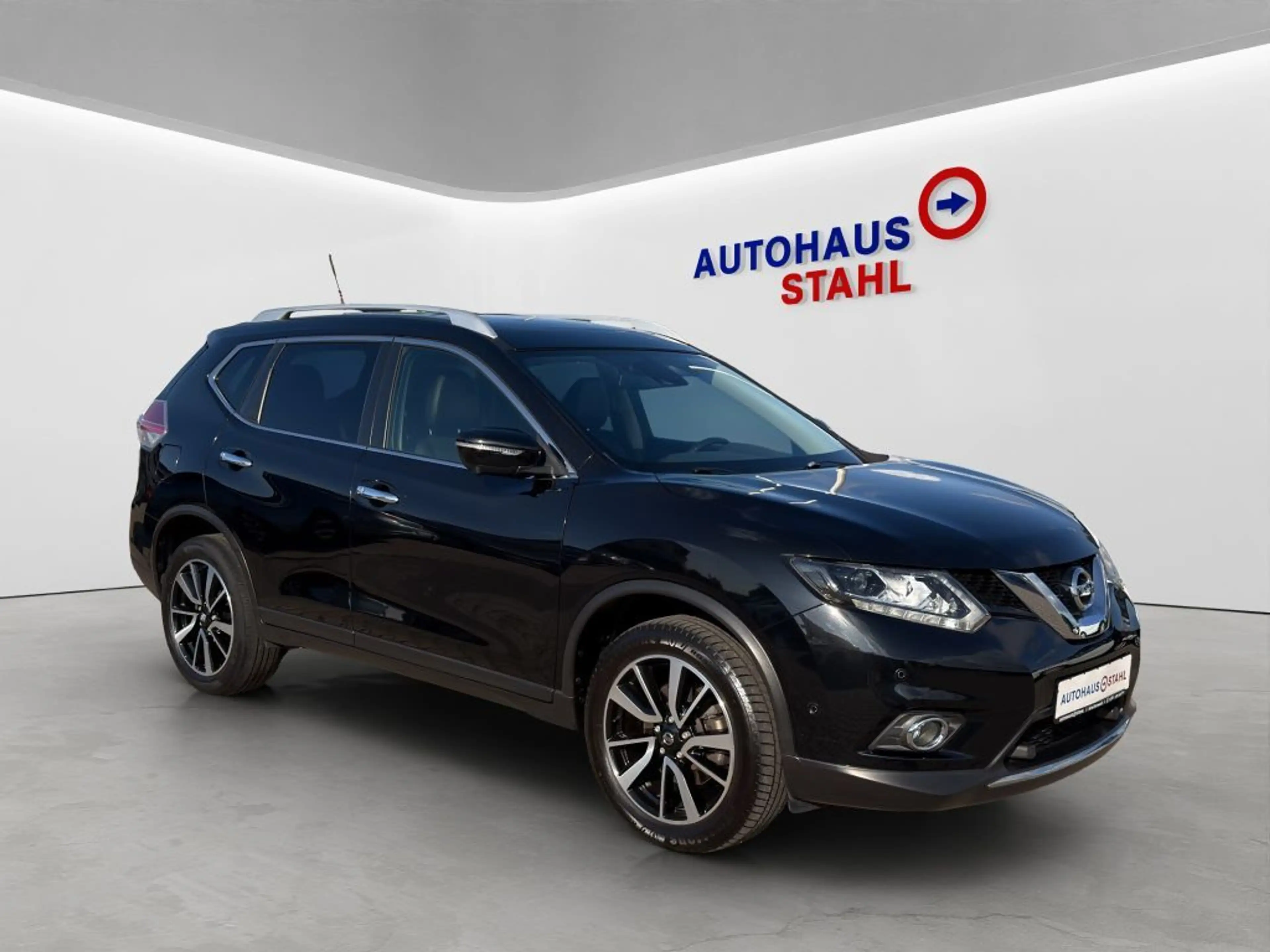 Nissan X-Trail 2.0 dCi Xtronic Tekna — photo 3