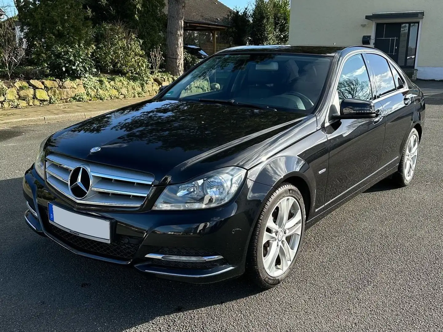 Mercedes-Benz C 180 C+180+BlueEFFICIENCY+Avantgarde Schwarz - 2