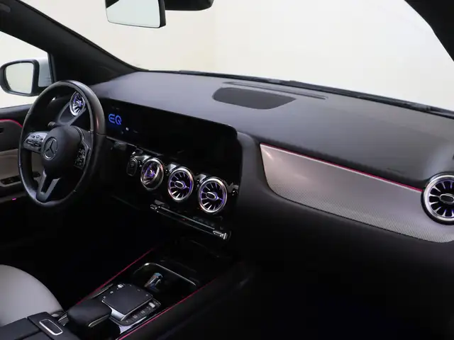 Mercedes-Benz B-Class view 5