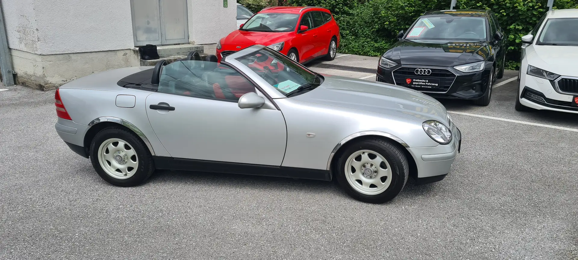 Mercedes-Benz SLK 200 SLK 200 Benzin Silber - 2
