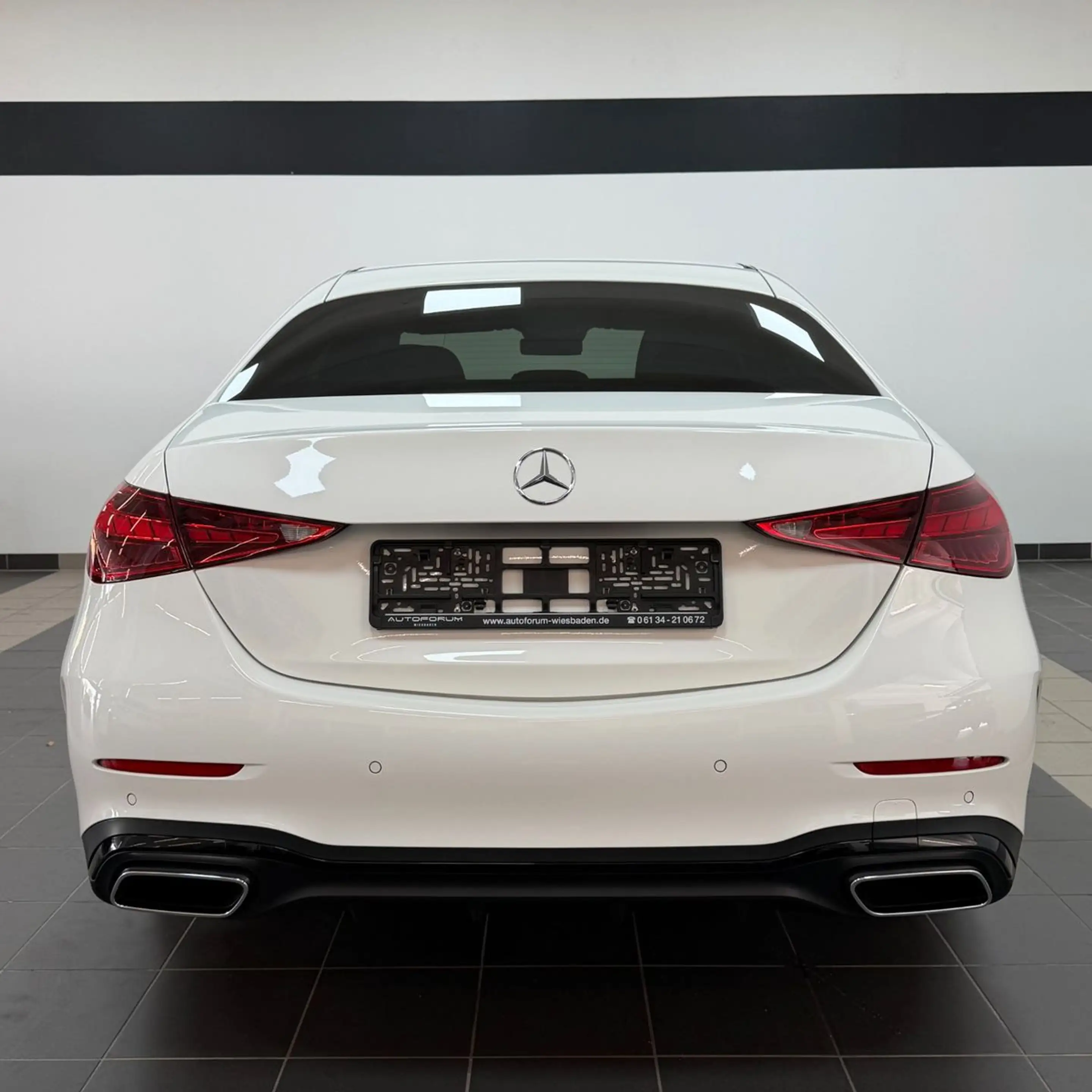 Mercedes-Benz C 300 C Limousine C 300 d Edition AMG Line — photo 12