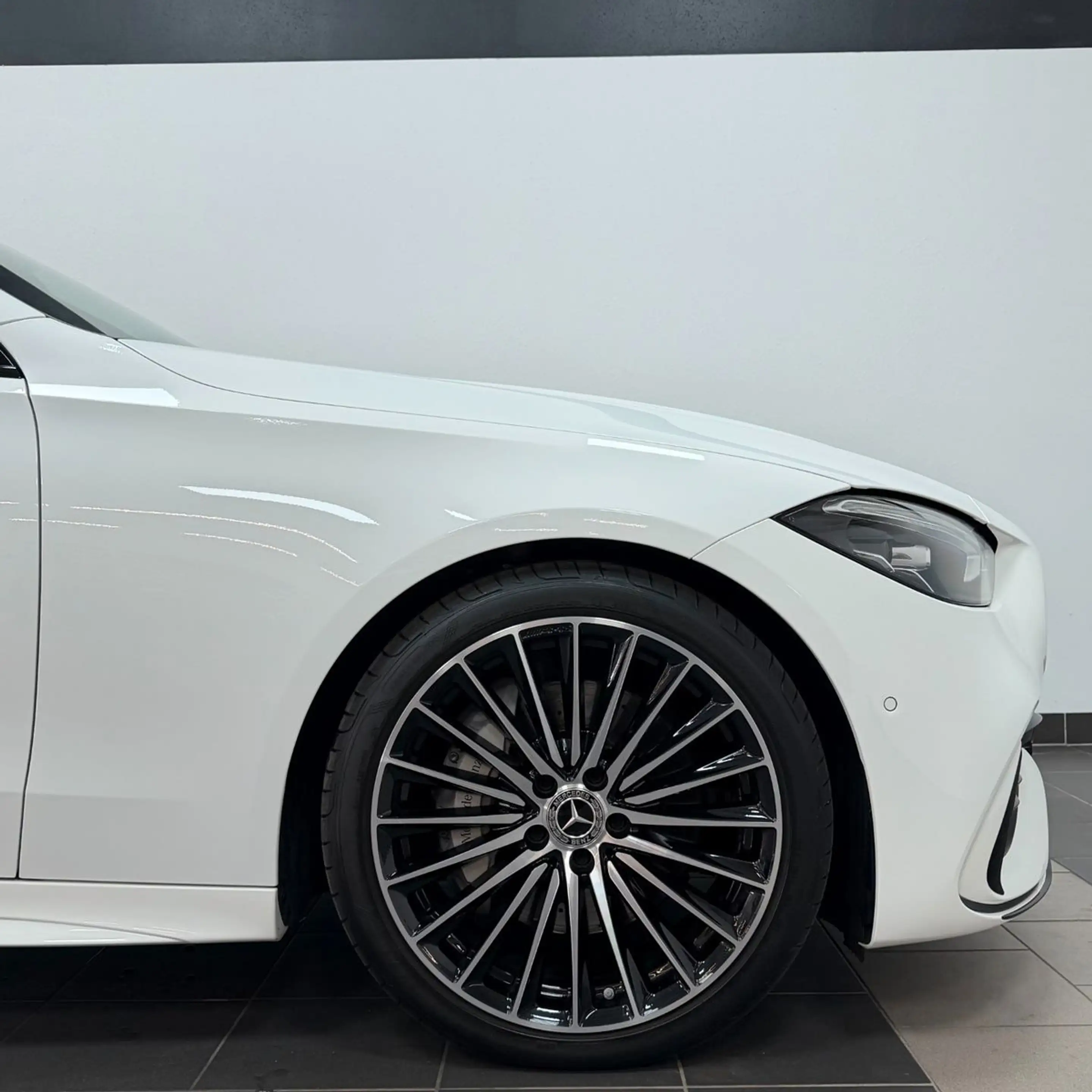 Mercedes-Benz C 300 C Limousine C 300 d Edition AMG Line — photo 10