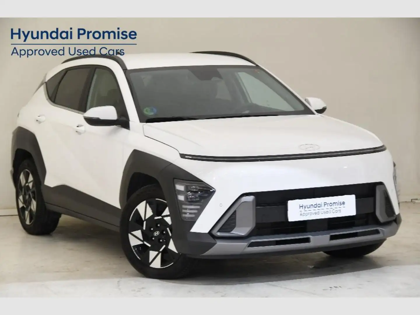 Hyundai KONA 1.6 HEV GASOLINA 141CV TECNO AUTOMATICO Blanco - 2
