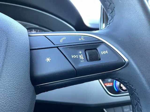 Audi A4 view 15