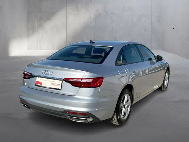 Audi A4 view 6