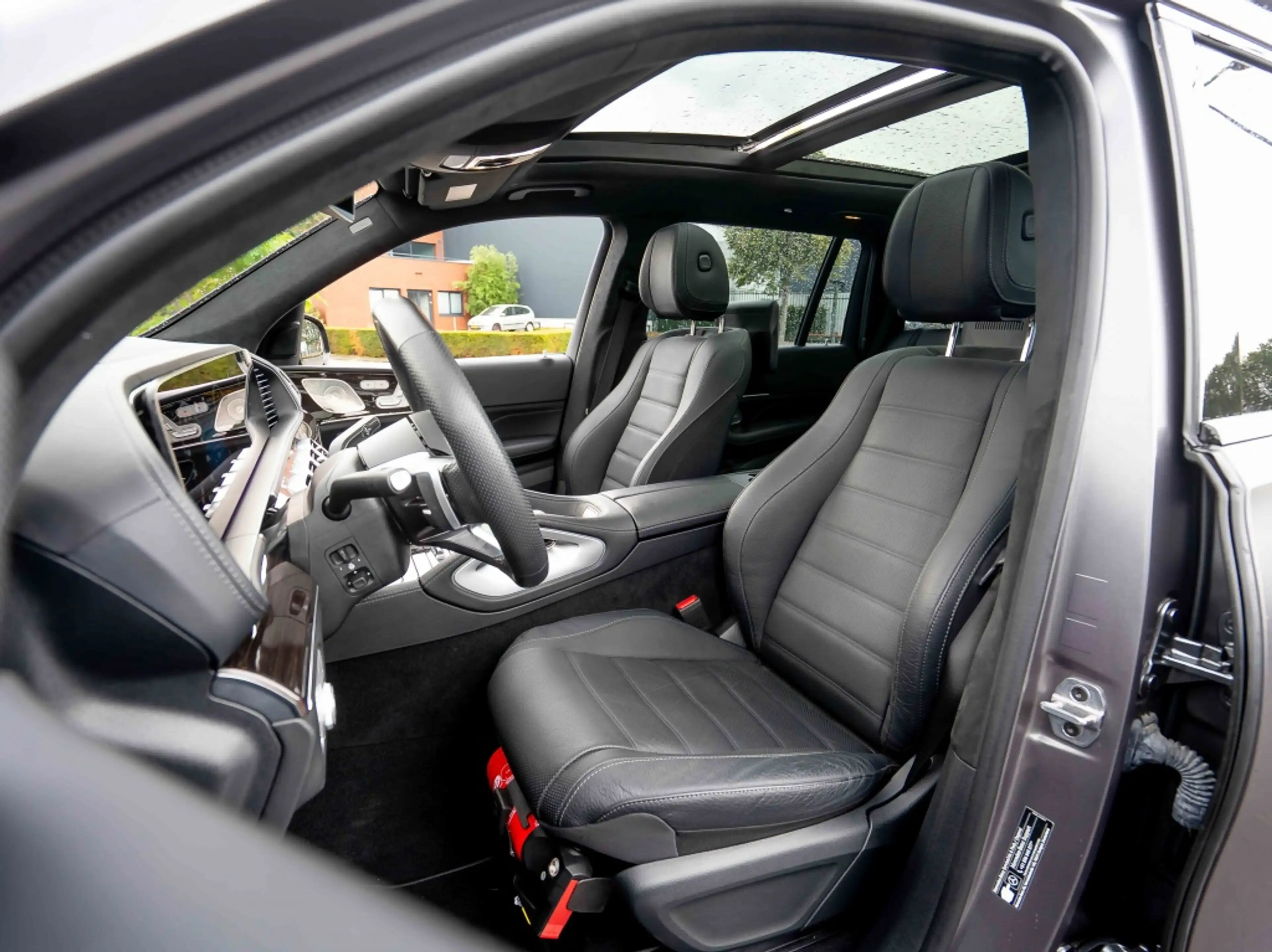 Mercedes-Benz GLS 350 GLS d 4Matic (167.931) — photo 15