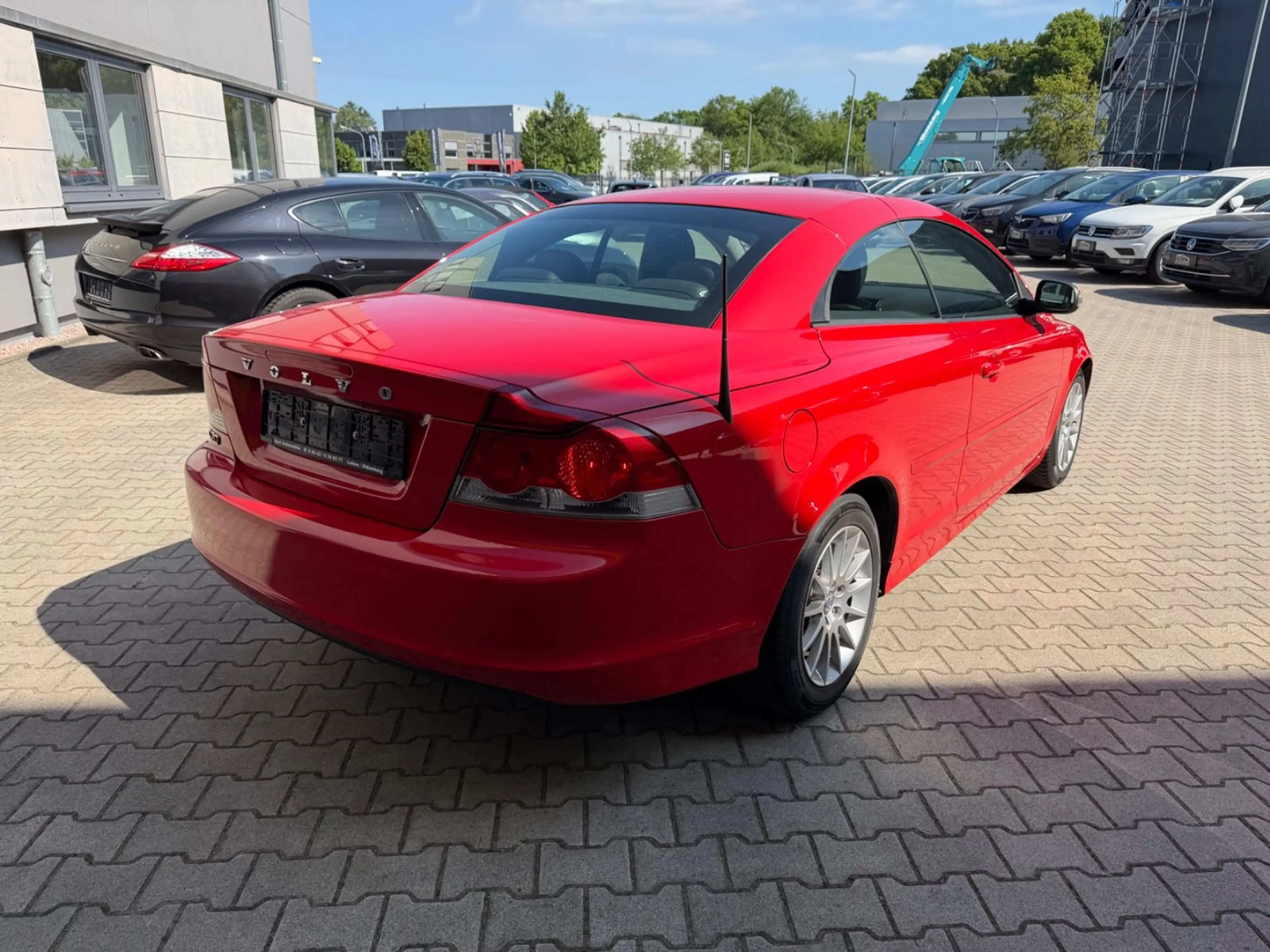 Volvo C70 Cabriolet 2.0 D Kinetic/LEDER/6 GANG/TEMPOMA — photo 6