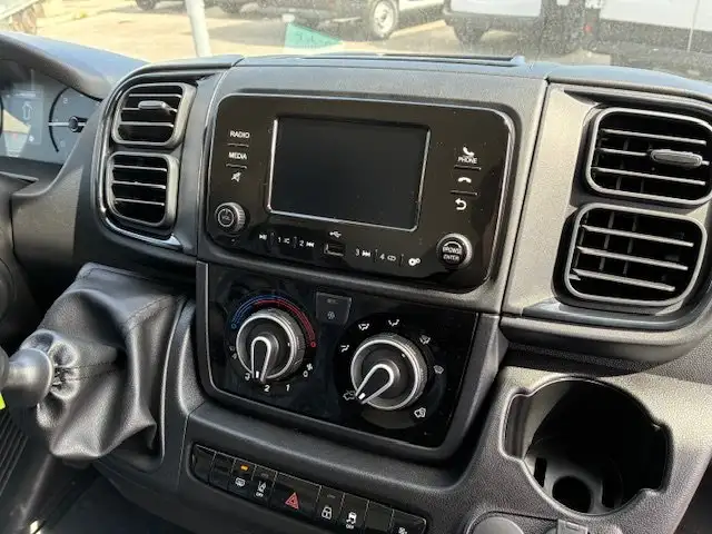 Fiat Ducato view 5
