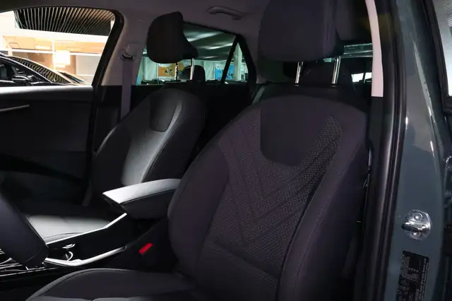 Kia Niro view 27