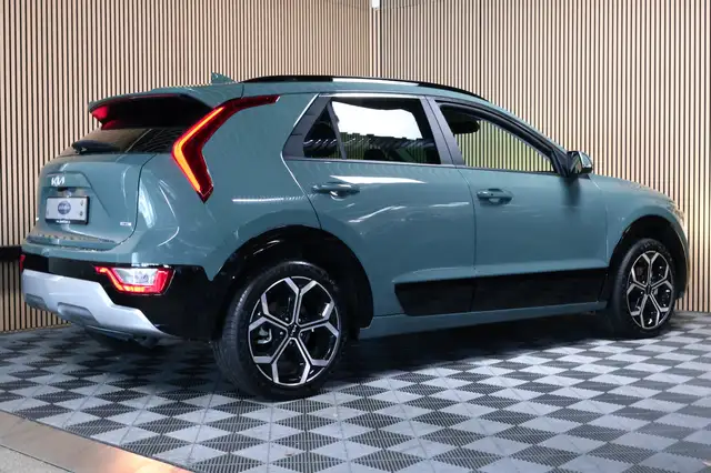 Kia Niro view 5