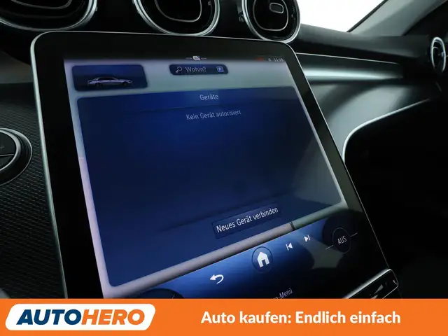 Mercedes-Benz C-Class view 24