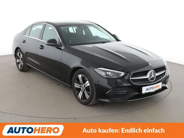 Mercedes-Benz C-Class view 8